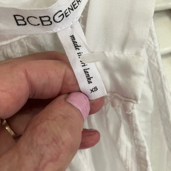 BCBGeneration White Boho Tank - Picture 3 of 6